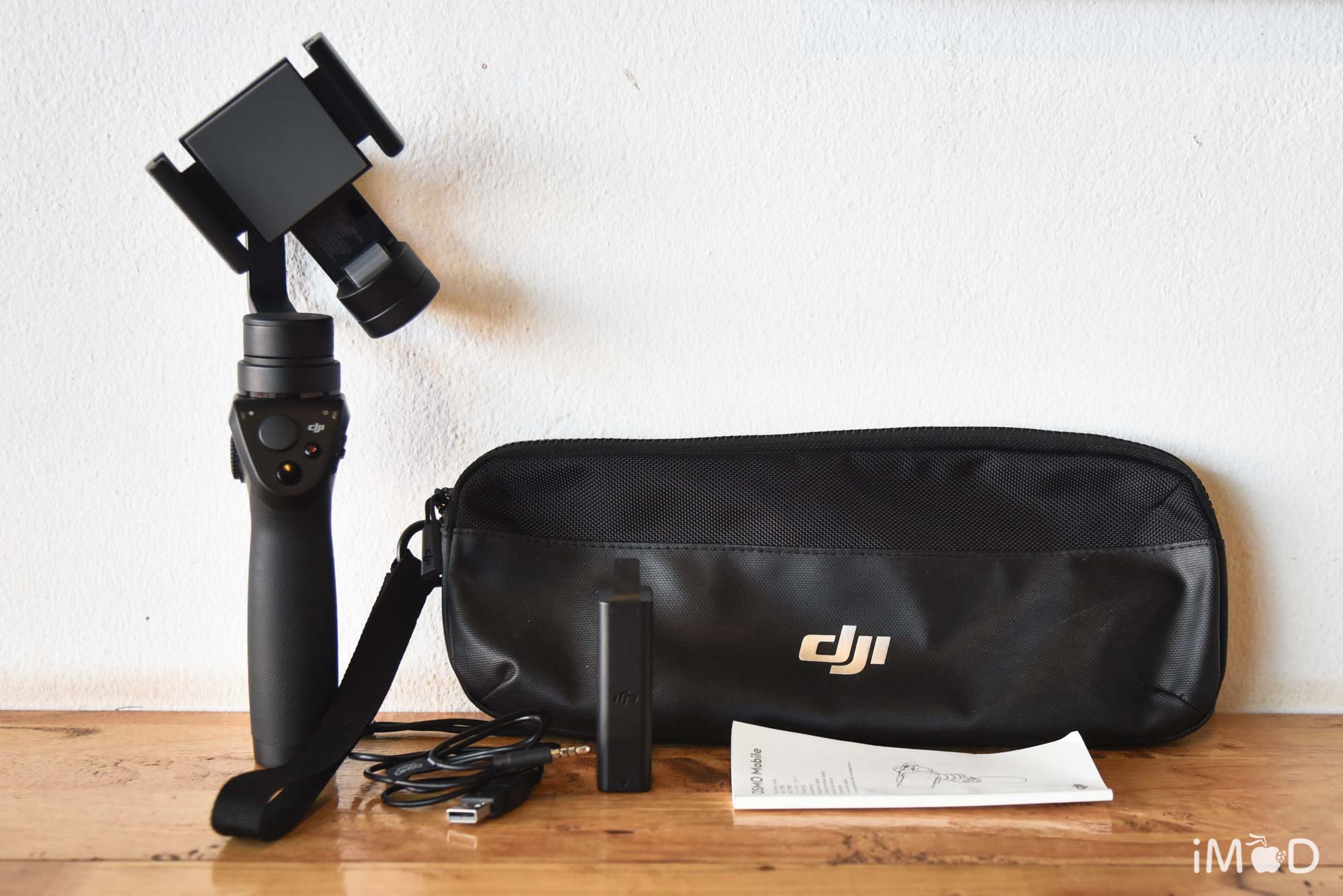dji-osmo-mobile-1
