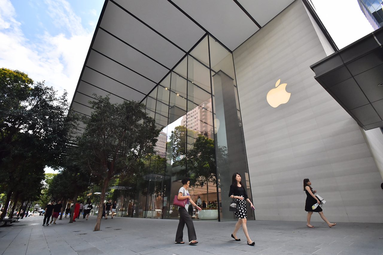 apple-orchard-road-sg-1