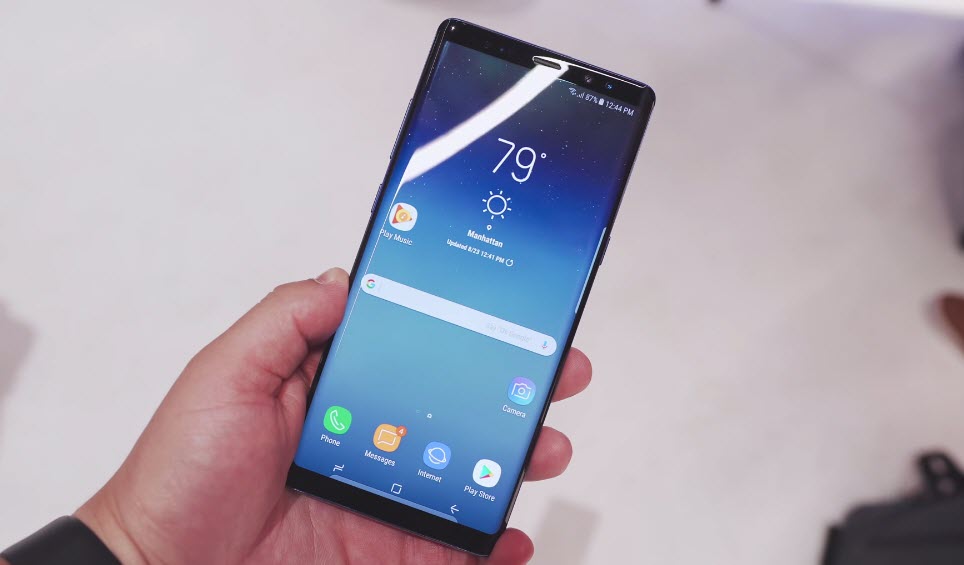 Note8 Iphone8 Design Compare 1 3