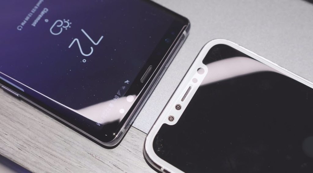 Note8 Iphone8 Design Compare 1 8