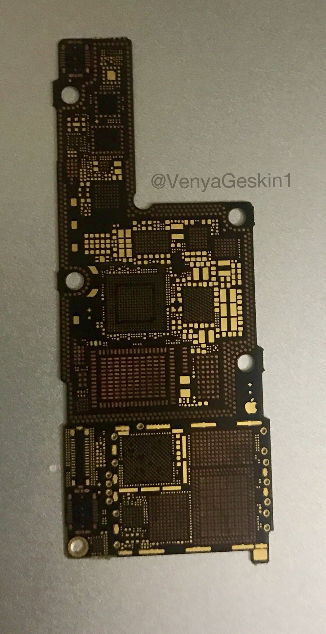 Iphone 8 Logic Board Leaked