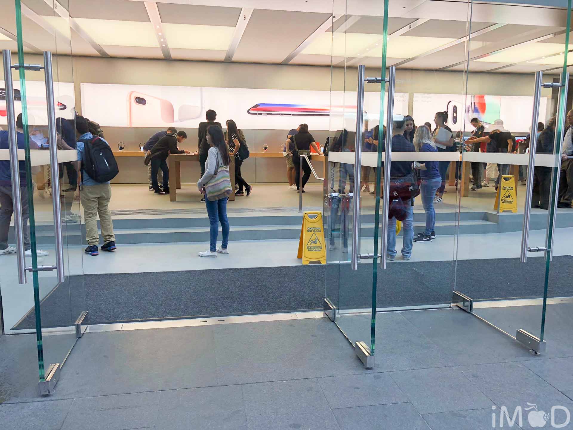 Apple Sydney Day Before Pre Order Iphone X 3746