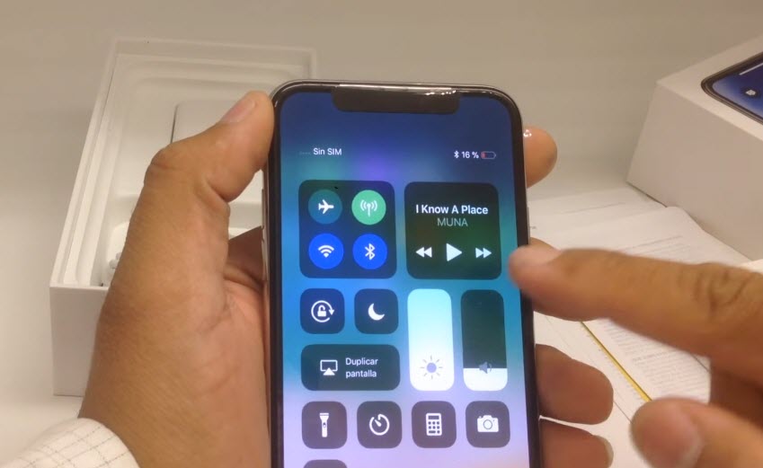 Iphone X Unboxing Maxico Leaks Video 5