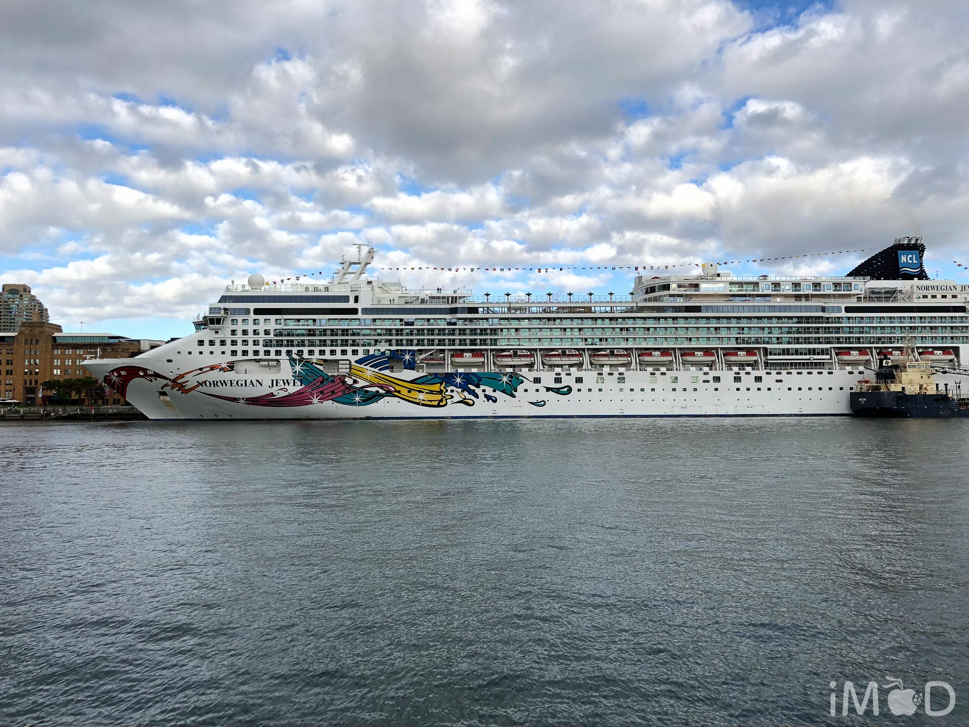 Shot On Iphone X Ep1 0378