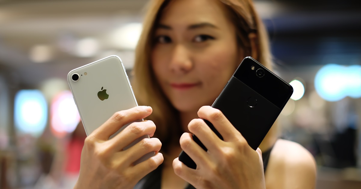 Iphone 8 Vs Pixel 2 Cover