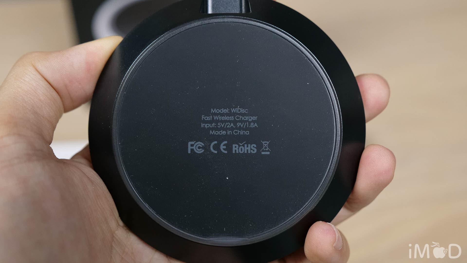 Energea Wireless Charger Review 8345