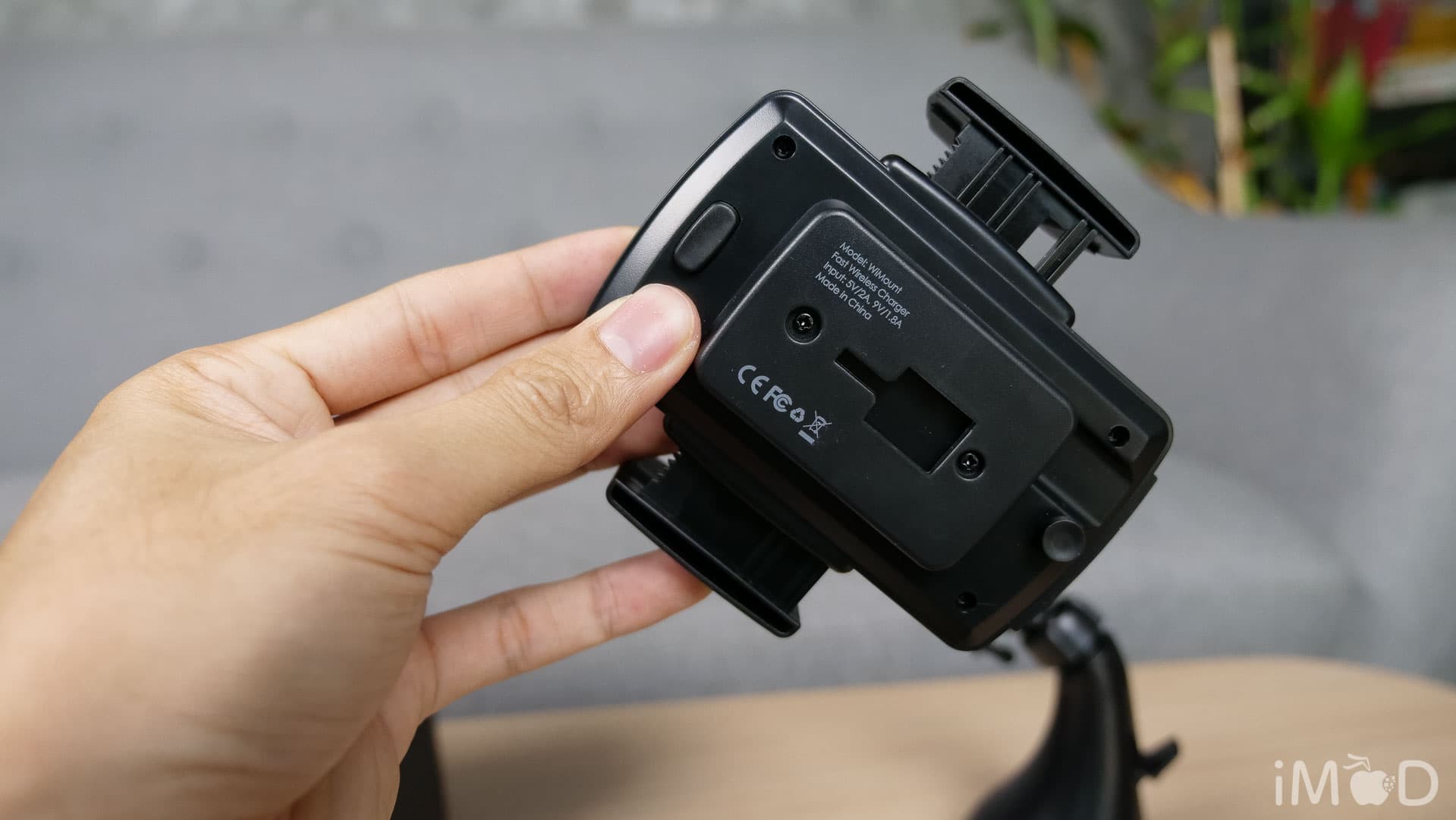 Energea Wireless Charger Review 8378