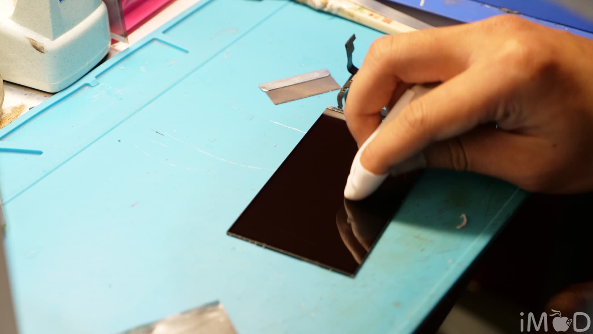 Iphone Lcd Oca By Mobizz 8159