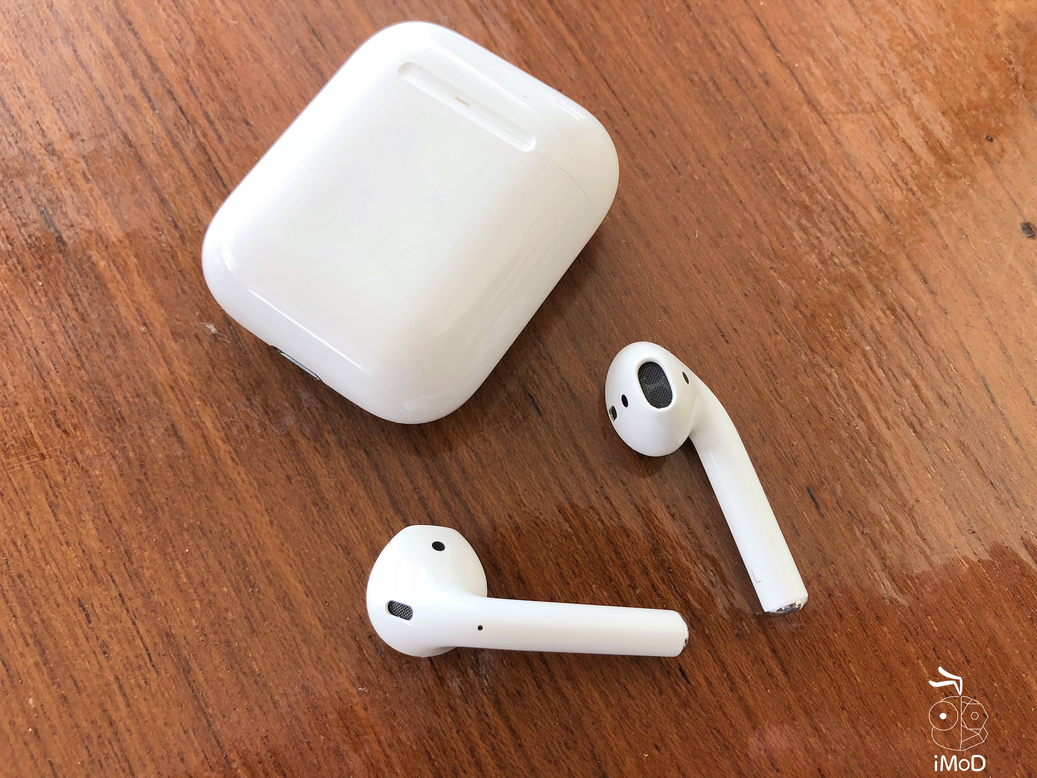 Airpods 1yr Preview006