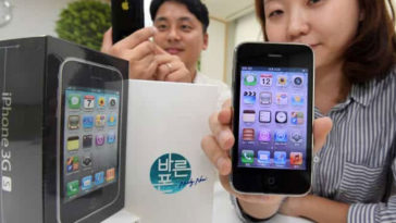 Sk7 Mobile Restarts Sales Iphone 3gs