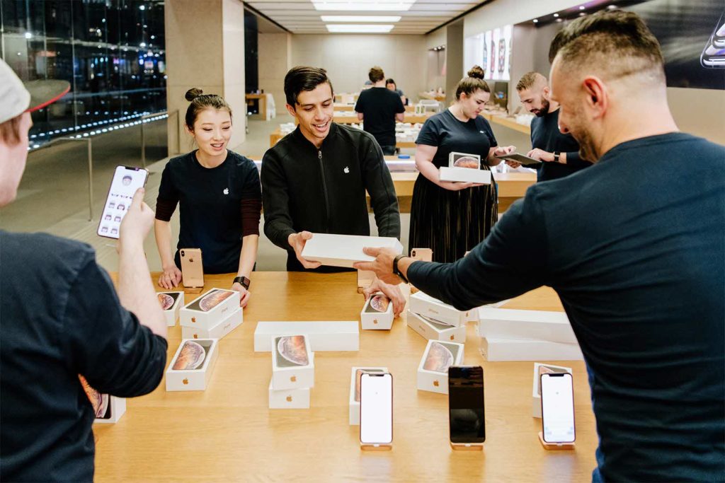 iphone xs apple watch series 1