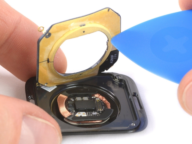 Teardown Apple Watch Series 4 4