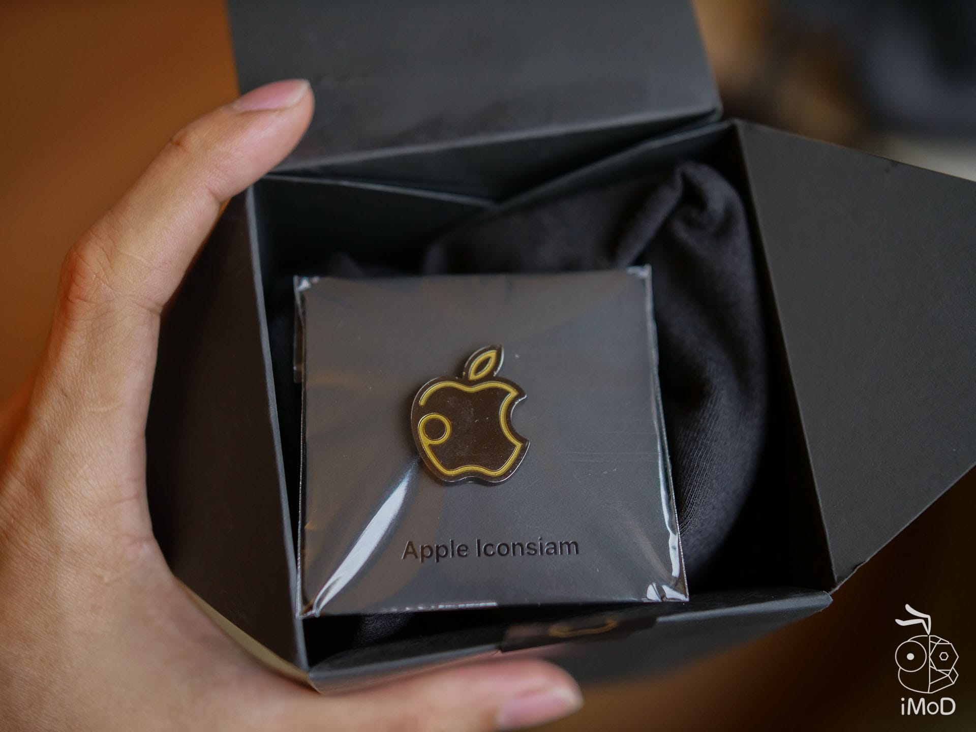 Apple Iconsiam Tshirt 1200397