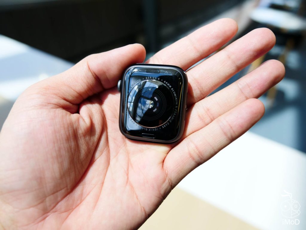 Apple Watch Series 4 Cellular Aluminium Unbox 1177075