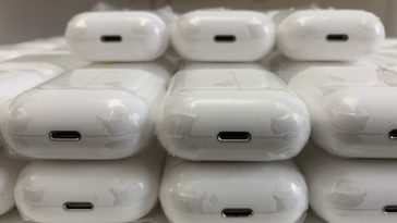 Airpods 2 Photo Leaks