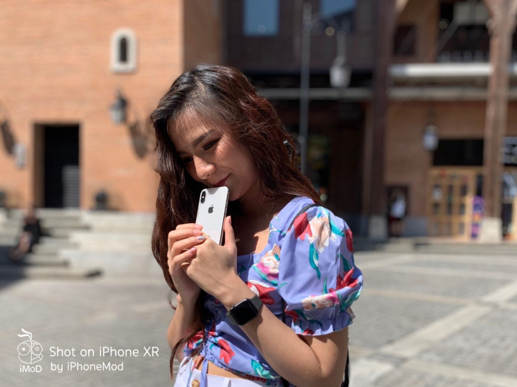 Iphone Xr Glare Outdoor Portrait Camera Review 7