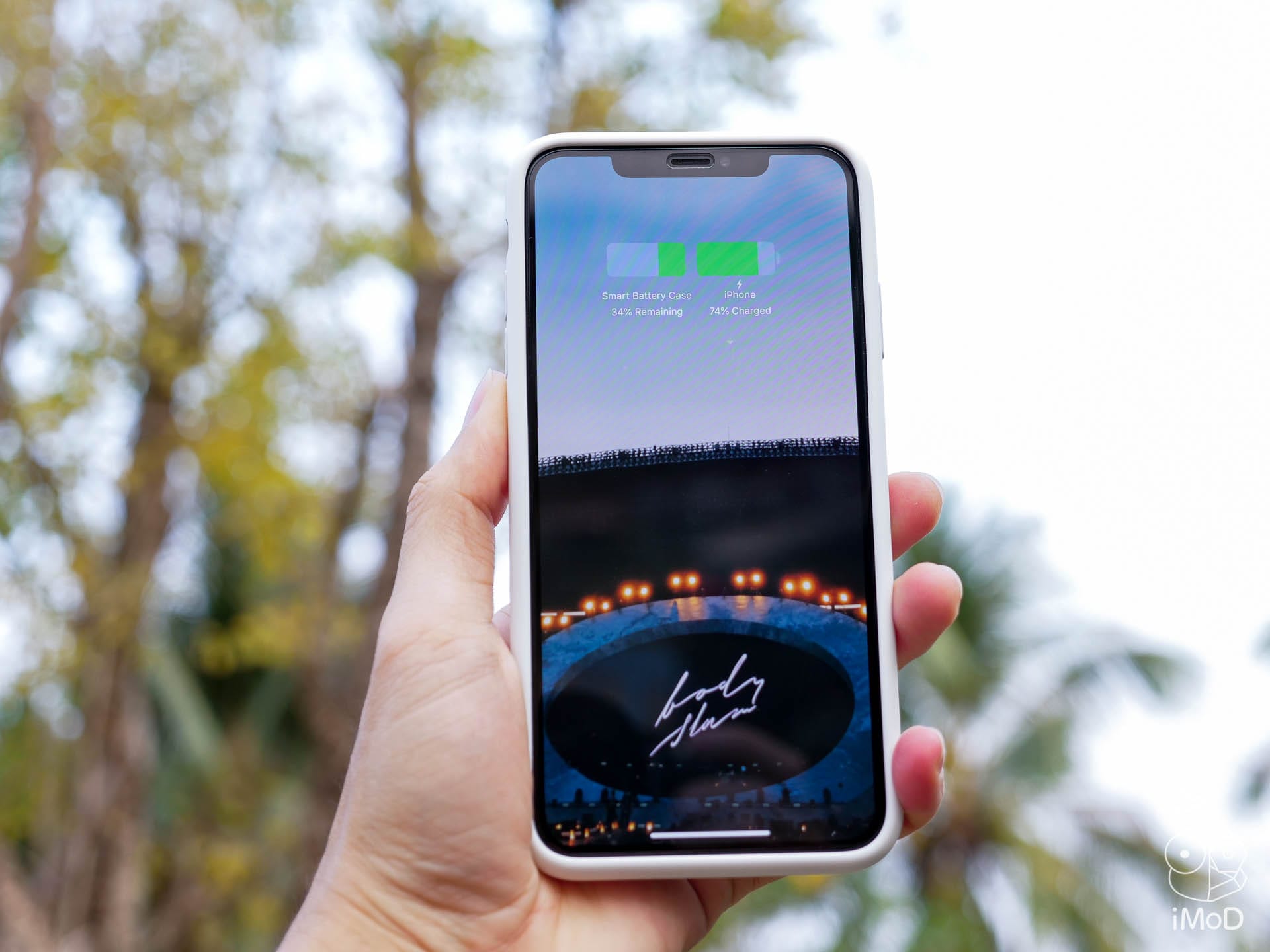 Apple Smart Battery Case Iphone Xs Xs Max Xr Review 1222399