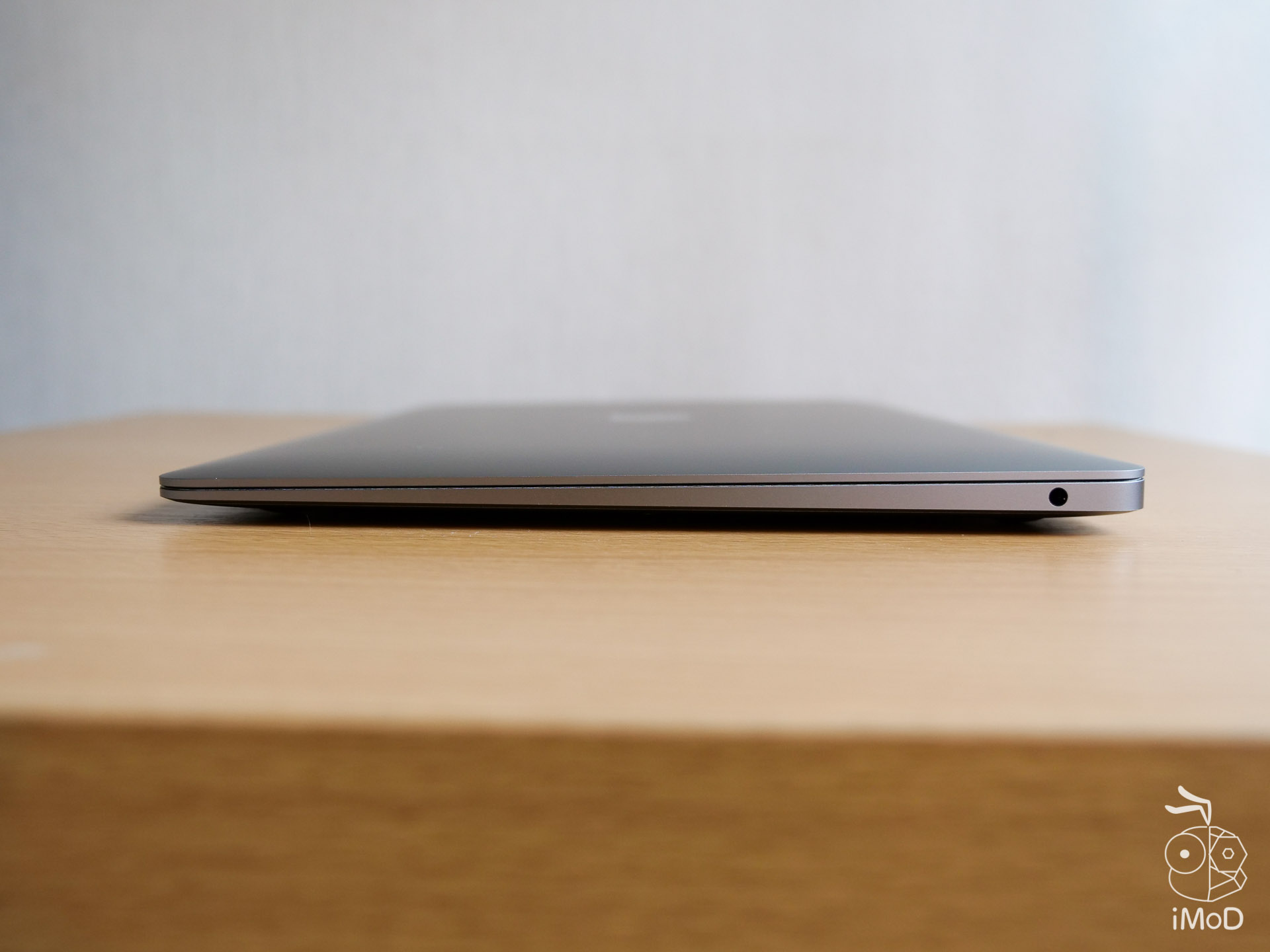 Macbook Air 2108 Review 1222774