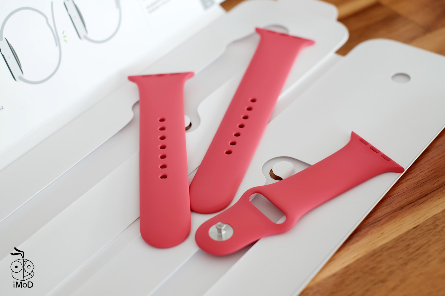 apple sport band hibiscus
