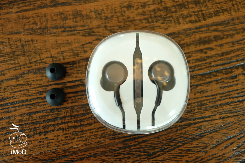 Review Gizmo Gs 002 In Ear Smalltalk 4