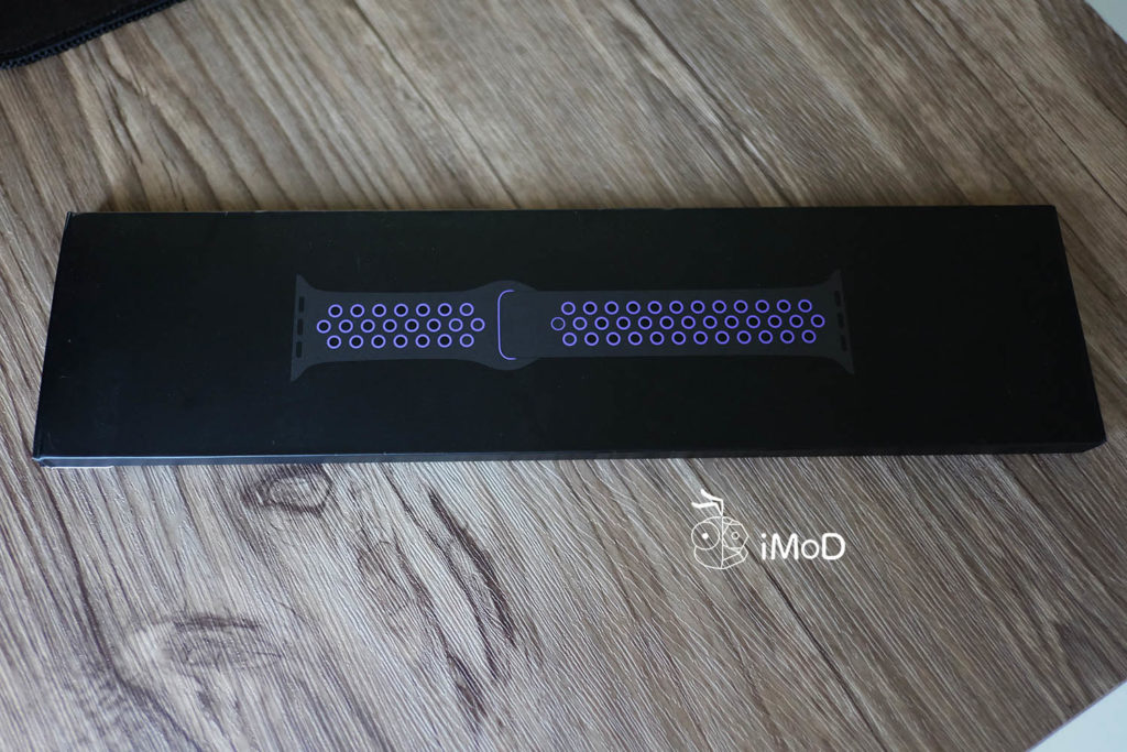 Apple Watch Nike Sport Band Black Hyper Grape Color 1