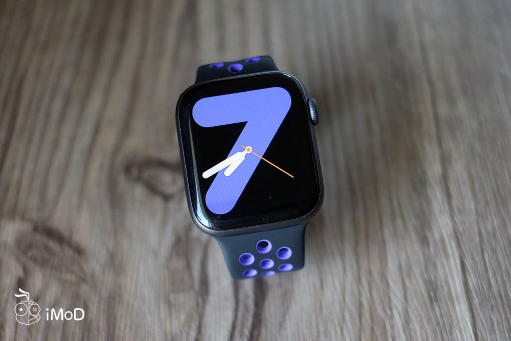 Apple Watch Nike Sport Band Black Hyper Grape Color 10