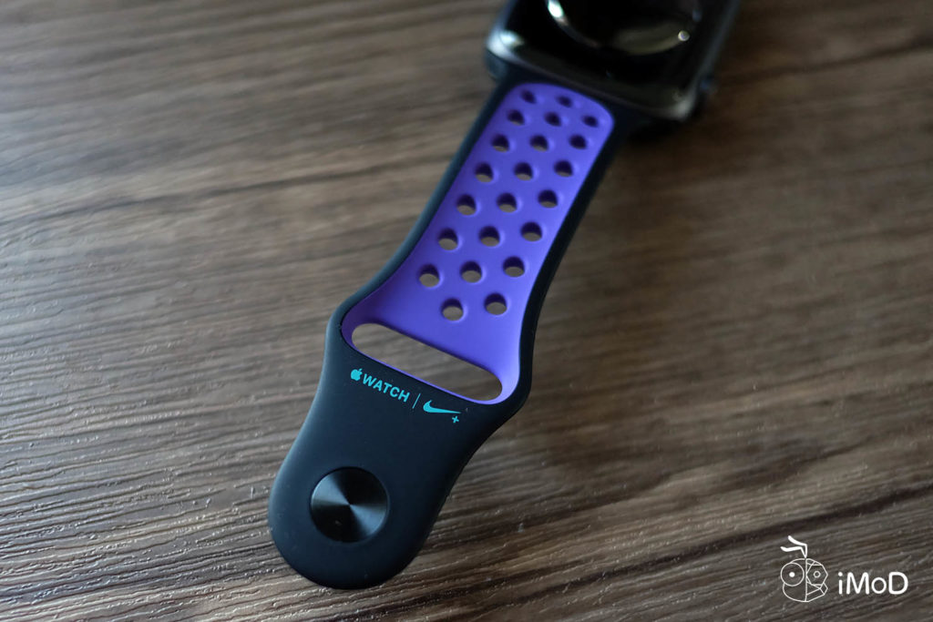 Apple Watch Nike Sport Band Black Hyper Grape Color 7
