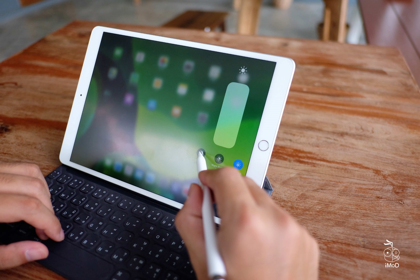 รีวิว iPad Air 3 จอใหญ่ รองรับคีย์บอร์ด Apple Pencil อนาคตสู่มือโปร