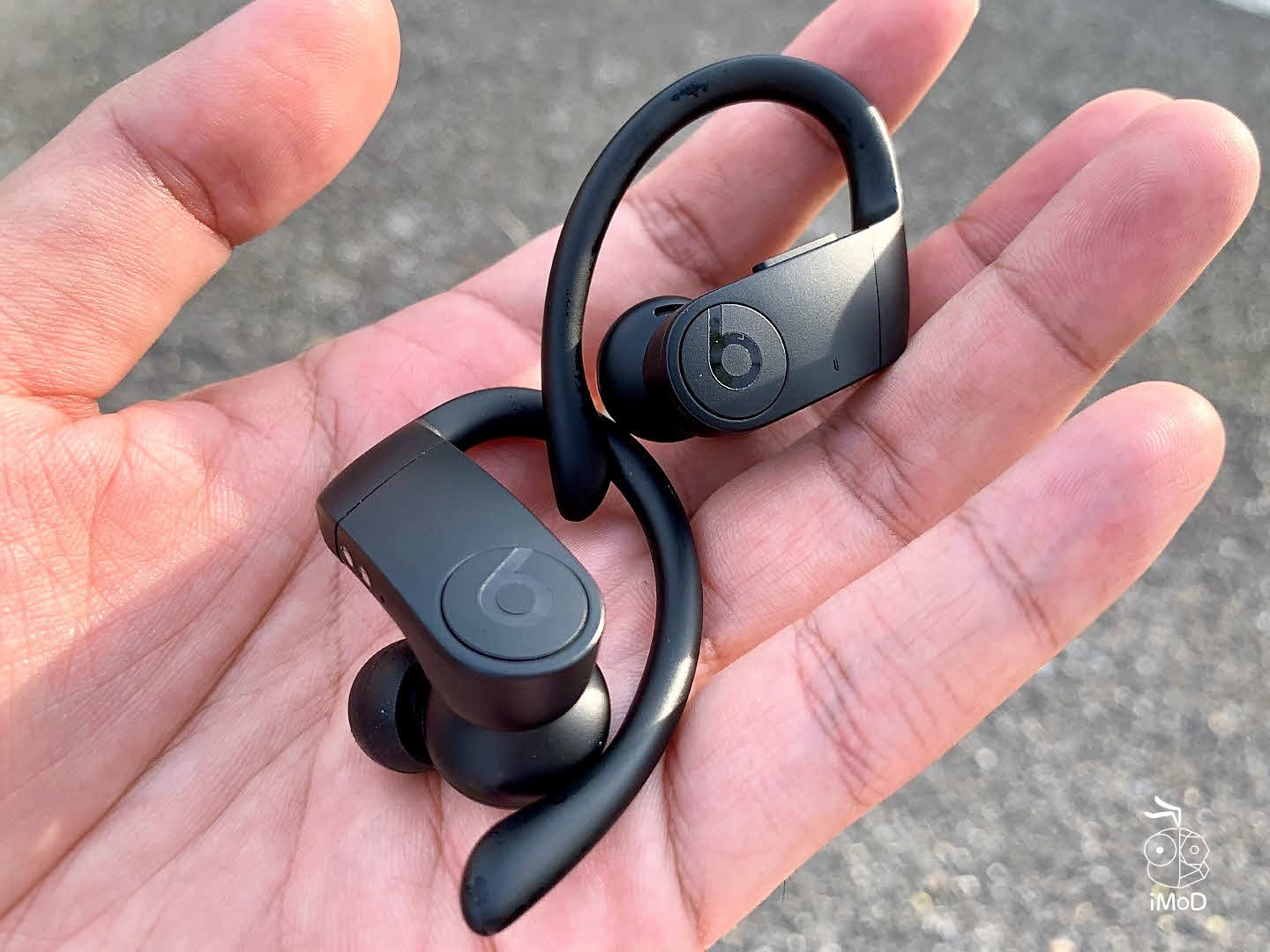 Running Experience With Powerbeats Pro 027
