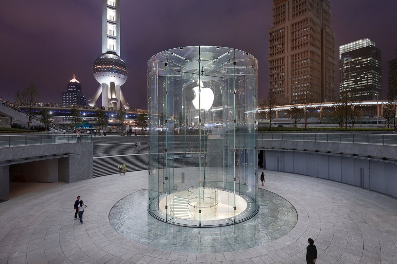 11 Apple Pudong China