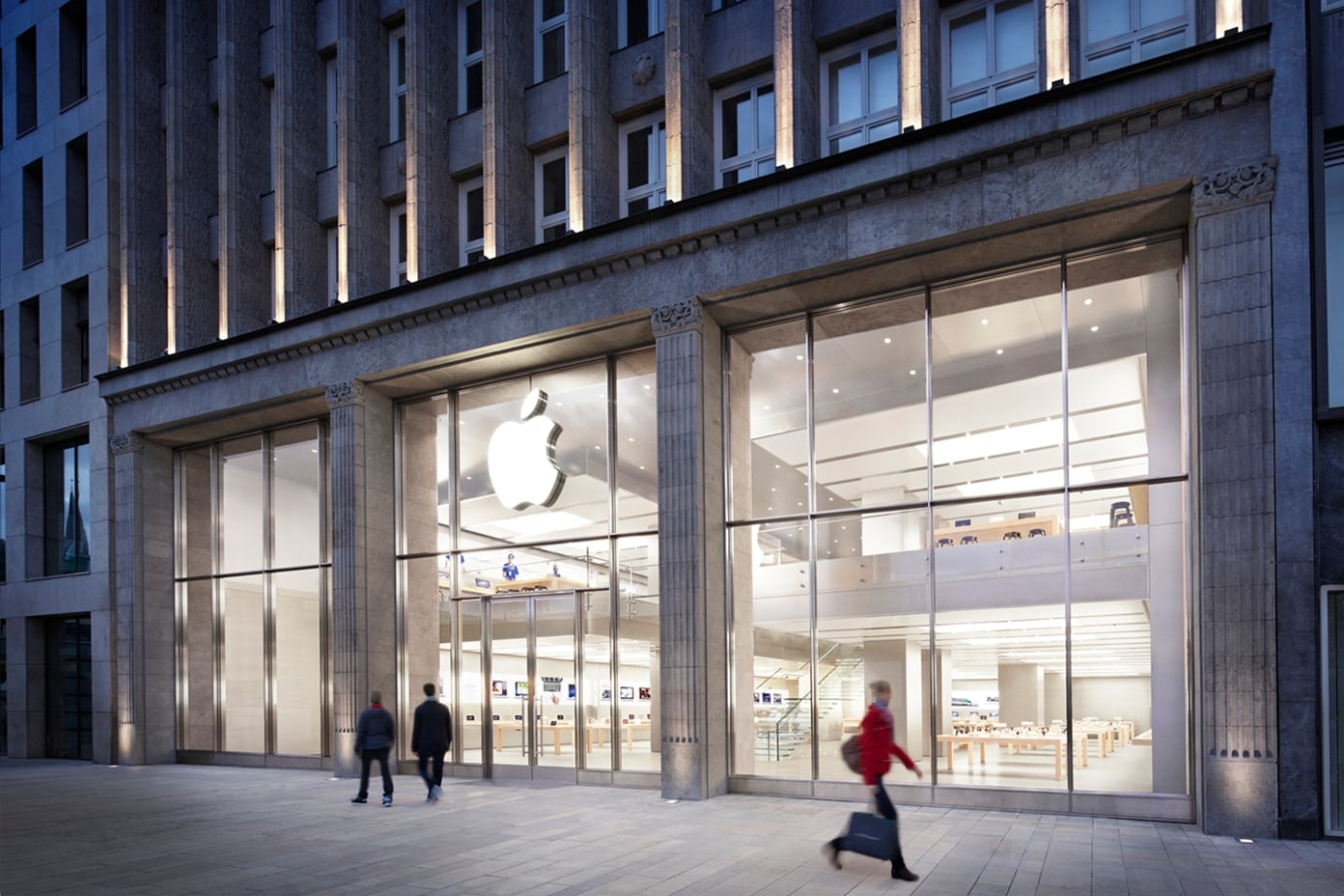 15 Apple Jungfernstieg Hunburg Germany