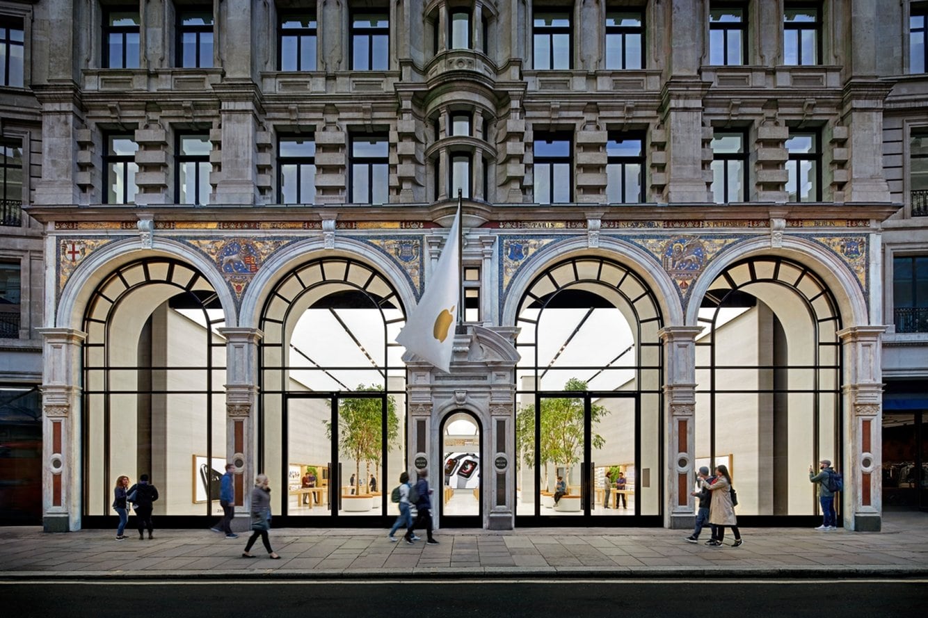 20 Apple Regent Street London Uk
