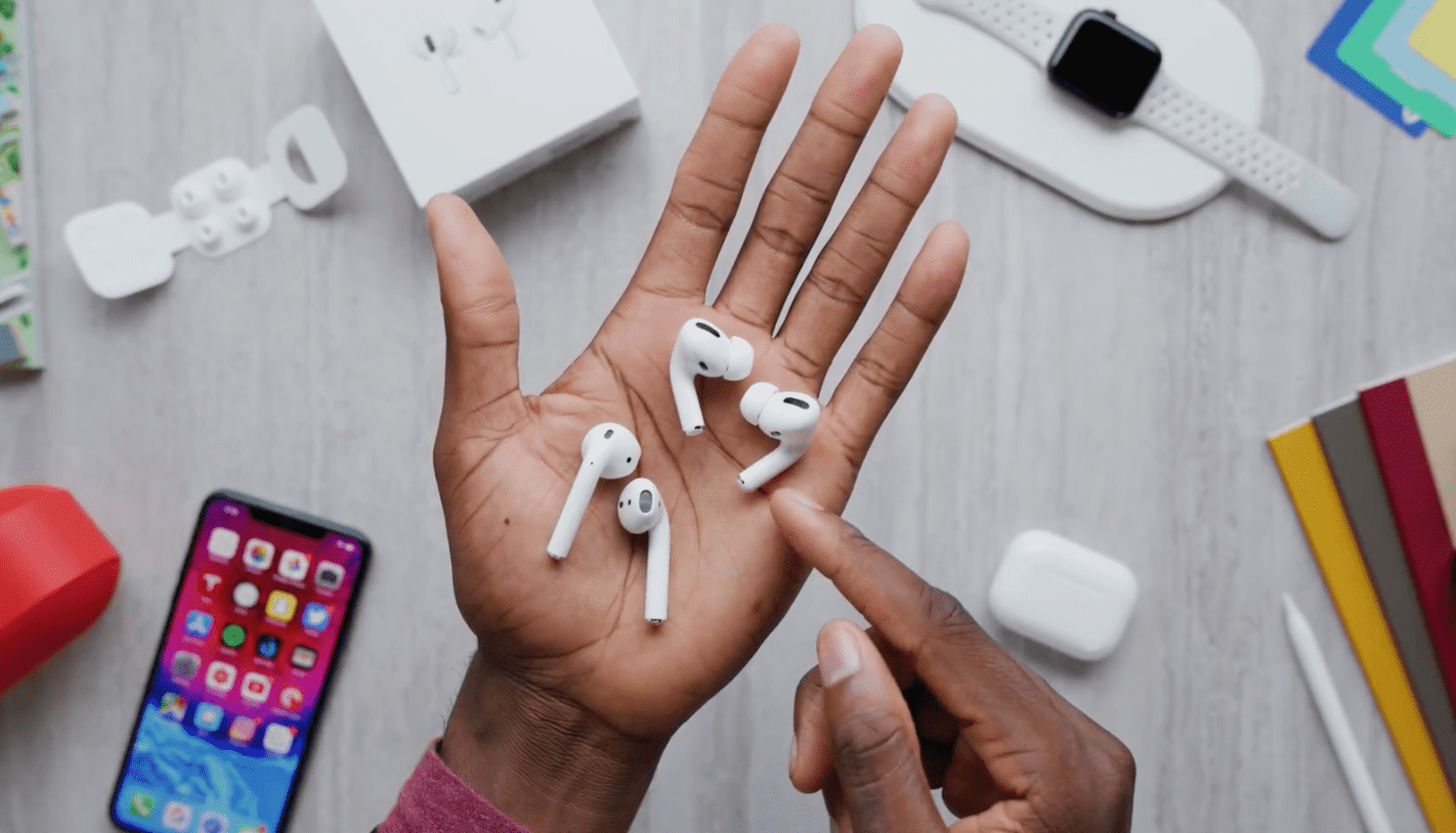 Airpods Pro Unboxing Youtuber Highlight Img 4