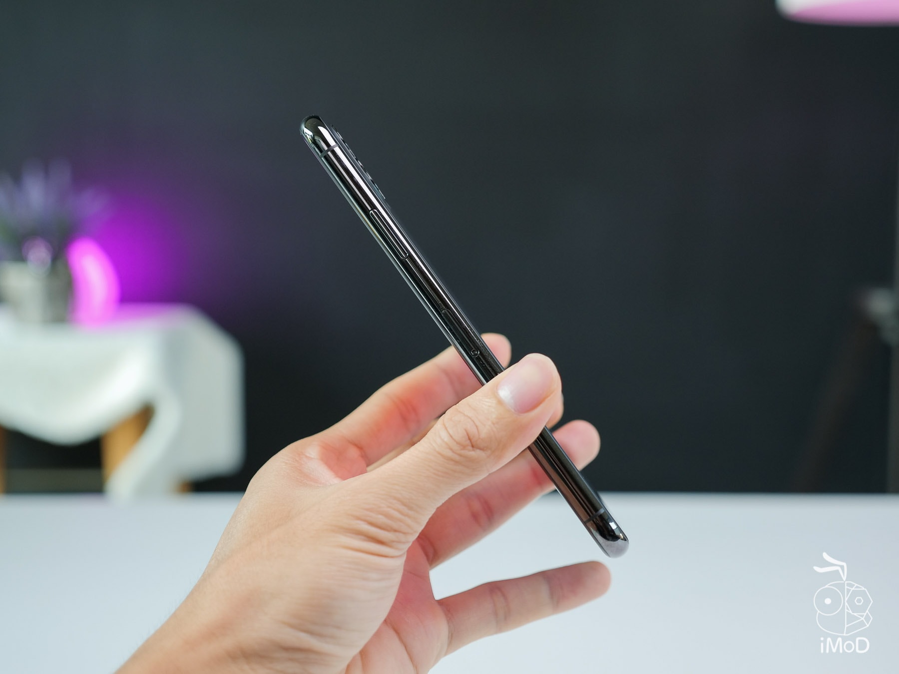 Iphone 11 Pro Max Side View 1011903