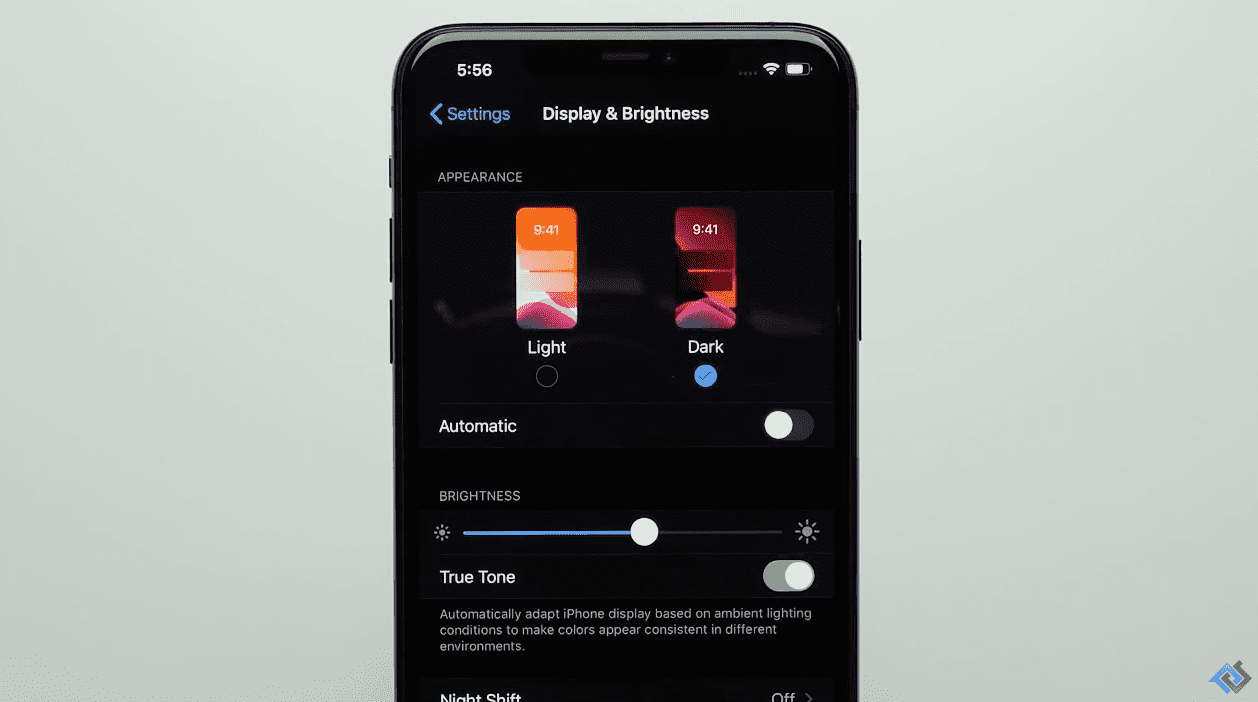Iphone Oled Darkmode Lightmode Battery Test Img 1
