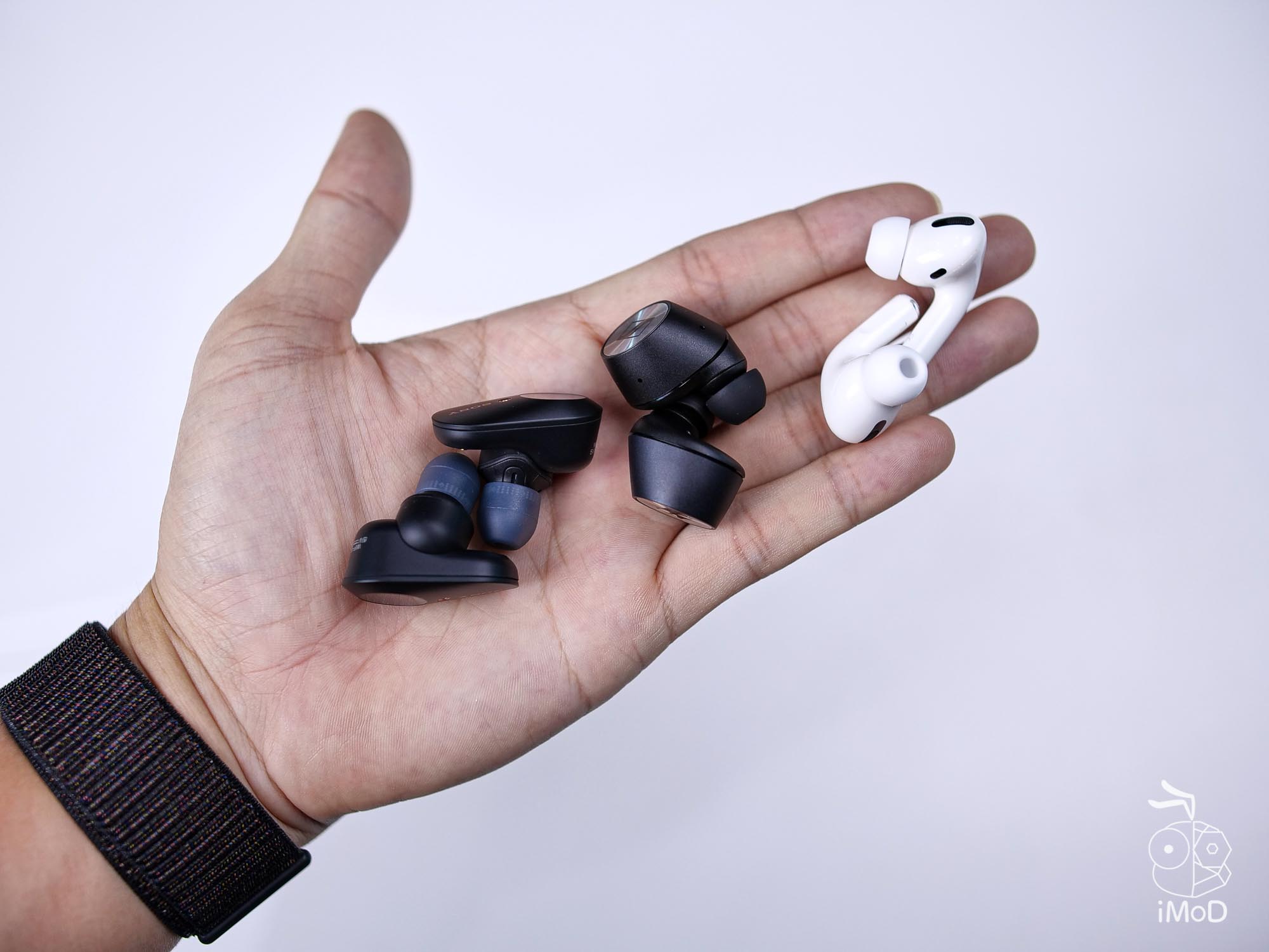 Airpods Pro Vs Sony Wf1000xm3 Vs Sennheiser Momentum True Wireless 1014478