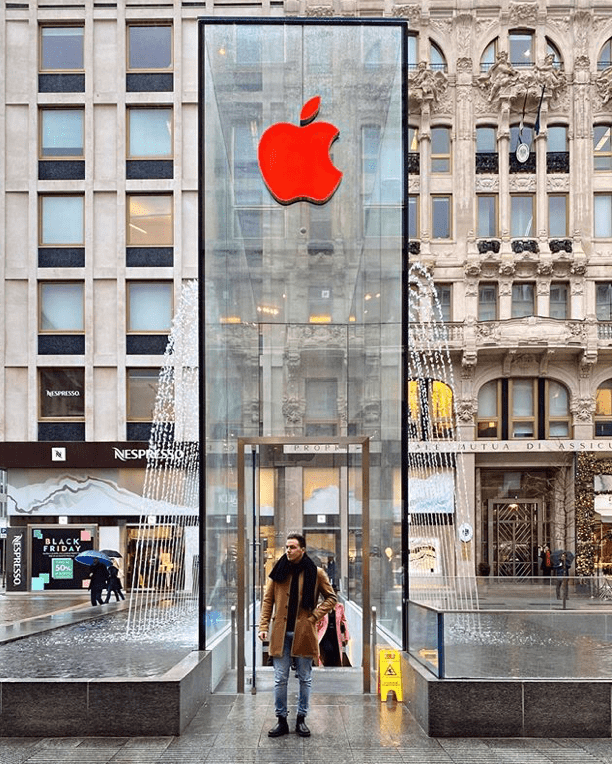 Apple Store Logo Red Aids 2019 Img 3