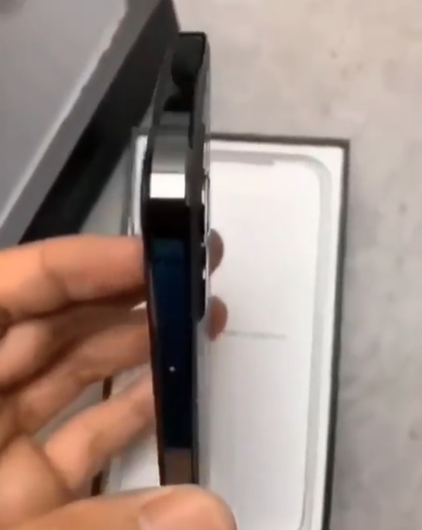 Iphone 12 Mockup Design Ben Geskin Img 1