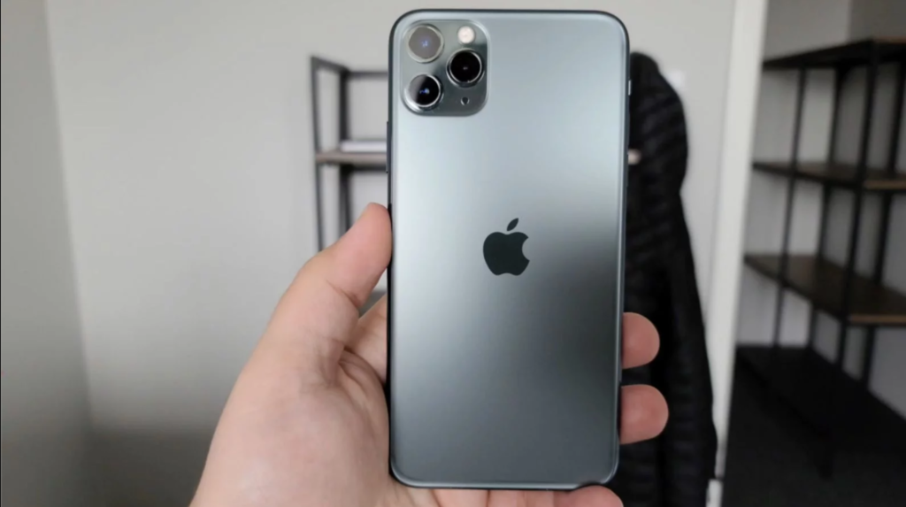 Iphone 11 Pro Max Vs Samsung Galaxy S20 Ultra Camera Comparison 10