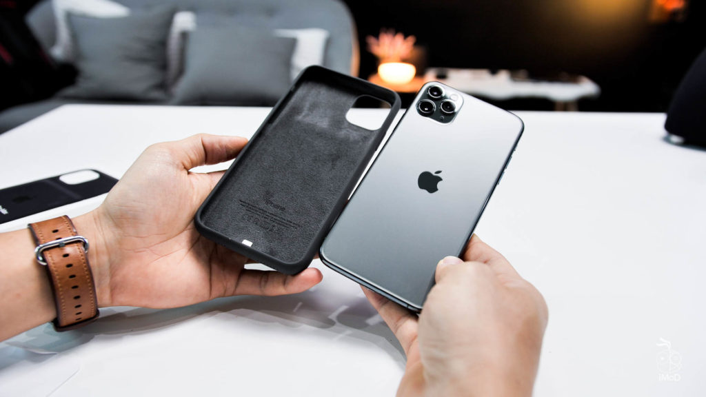 Smart Battery Case Iphone 11 Pro Max Review 17