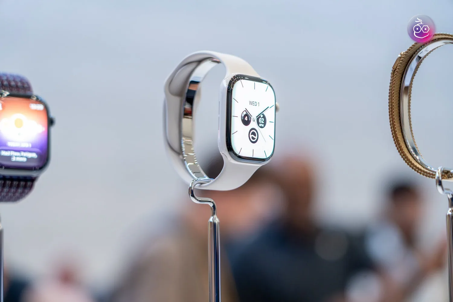 Apple Watch หน้าปัดนาฬิกาสีขาว