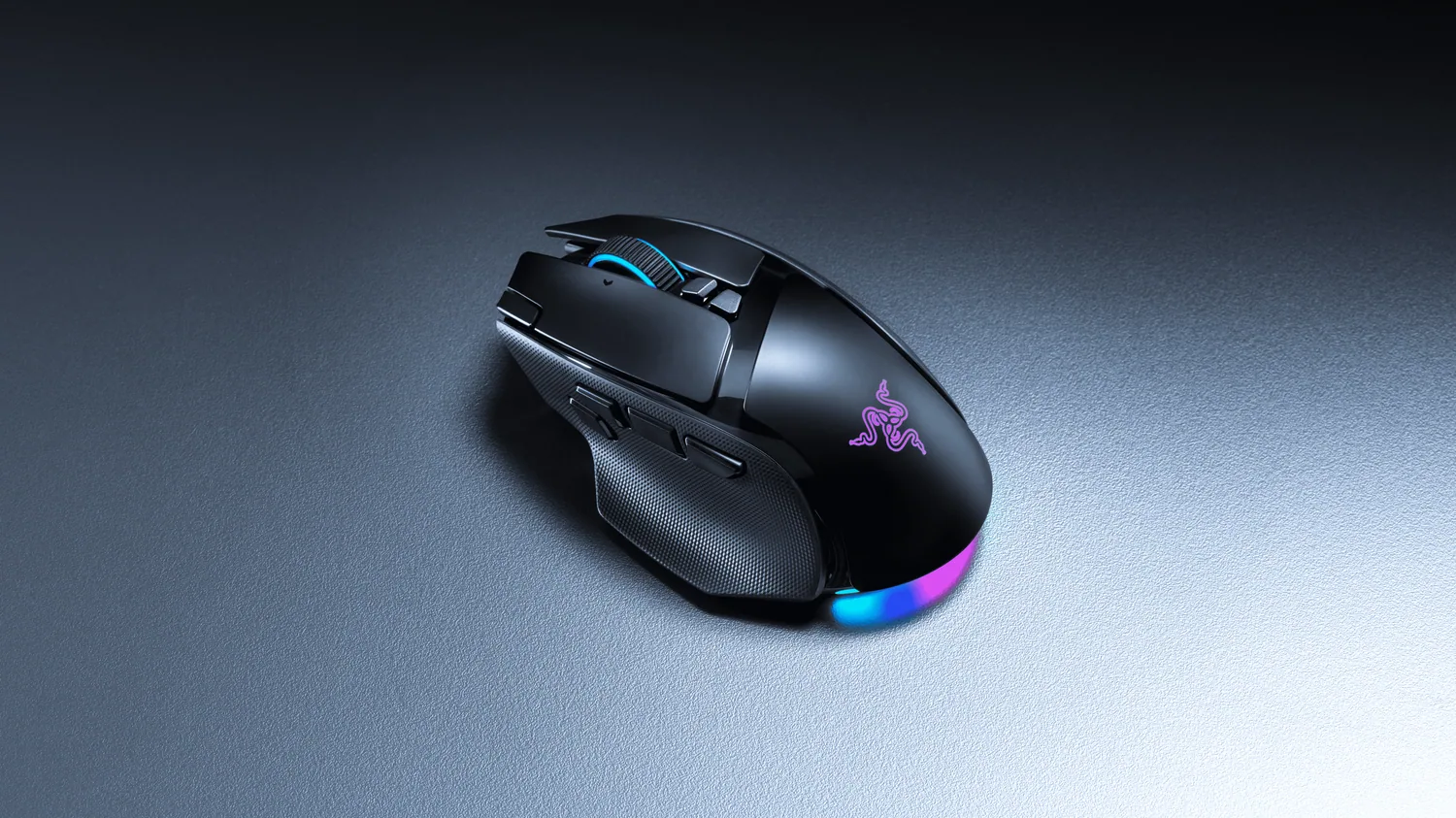 เมาส์ Razer Basilisk V4 Pro พร้อมไฟ Chroma RGB ใต้ตัวเมาส์