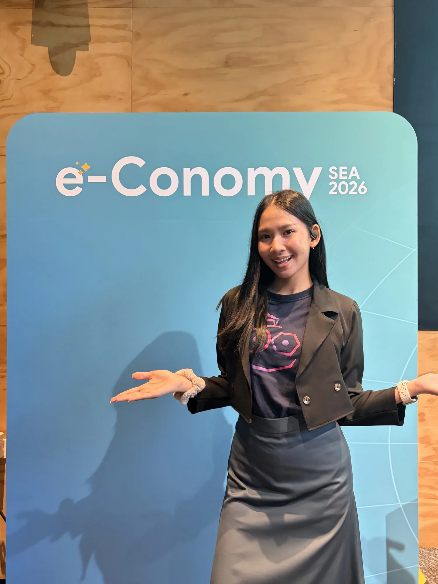 ทีมงาน iMoD หน้าป้าย e-Conomy SEA 2026